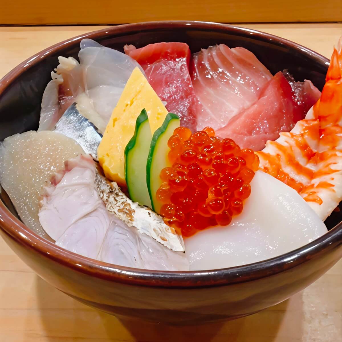 鮨ふじわらの日替わり海鮮丼